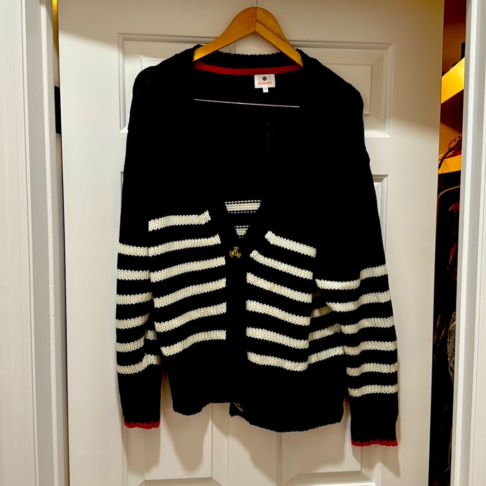 Sundry Cardigan
Black/Red/White